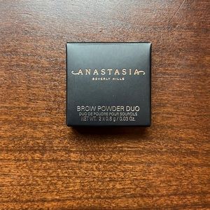 NWT ✨ Anastasia Brow Powder Duo
